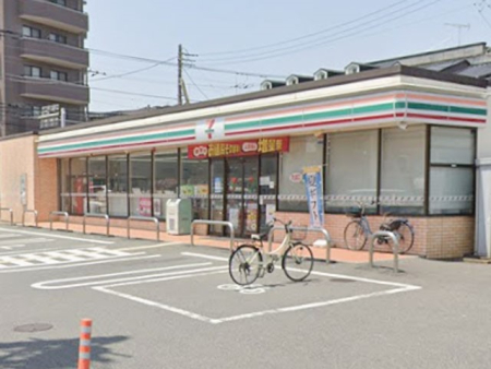 ���ӊ��@�R���r�j 400m �Z�u��-�C���u�������O���R���ړX