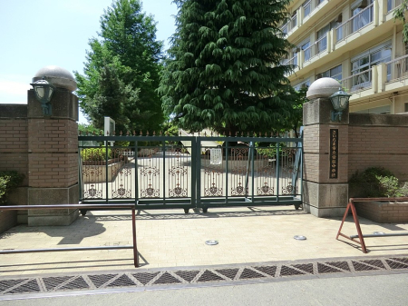 ���ӊ��@���w�Z 1400m �������܎s����Ւ��w�Z