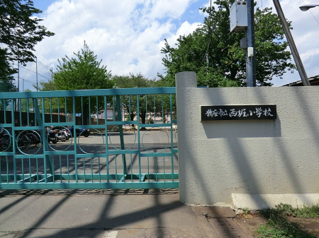 ���ӊ��@���w�Z 200m �V���s�����x���w�Z