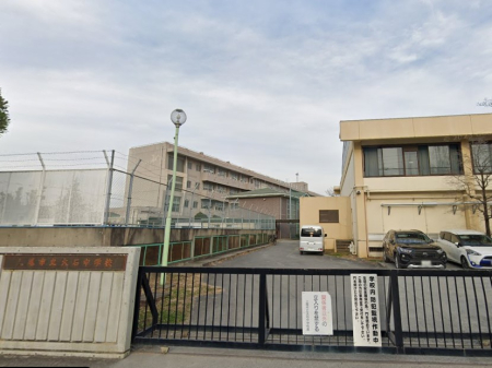 ���ӊ��@���w�Z 1100m ��Β��w�Z