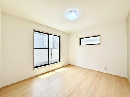 �Q���@���邢�o���R�j�[�T�C�h�ɗm����ݒu�B�ڊo�߂̗ǂ��Q���ɁB   