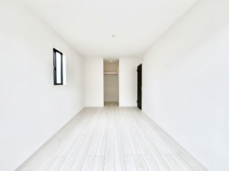 �Q���@�E�H�[�N�C���N���[�[�b�g�����邨�����B�G�߂��Ƃ̓���ւ����s�v�ŕ֗��ł��I