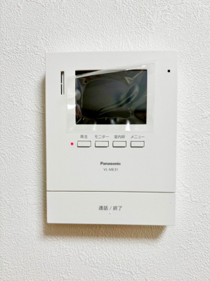 ���̑����ρ@��z���v�������Ă���ߔN�ł�TV���j�^�[�t���Ŗh�Ɩʂ����S�ł��B