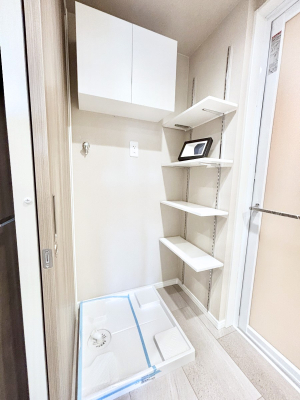 ���ӊ��@�w 1120m �������������w