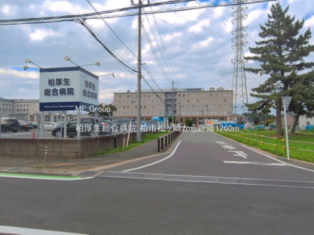 ���ӊ��@�V���b�s���O�Z���^�[ 700m �C�I���^�E��������