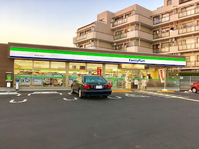 ���ӊ��@�R���r�j 240m �t�@�~���[�}�[�g�t������g�c�X