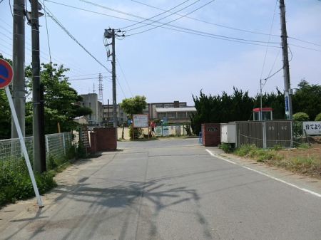 ���ӊ��@���w�Z 400m �������܎s���{�O���w�Z