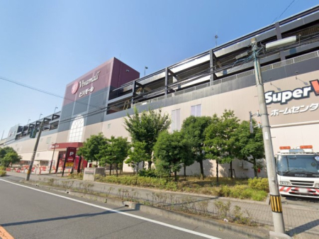���ӊ��@�V���b�s���O�Z���^�[ 1100m �r�o���[���n�ђ�